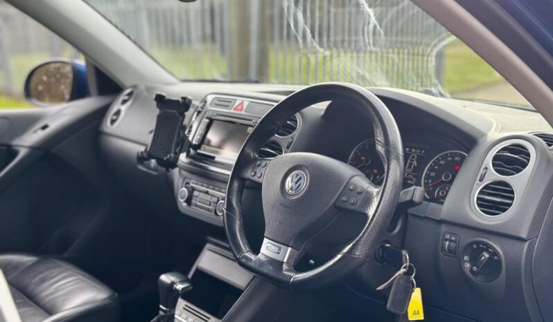 
								Volkswagen Tiguan 2.0 TSI R-Line Auto 4WD Euro 4 5dr full									