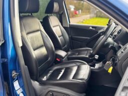 
										Volkswagen Tiguan 2.0 TSI R-Line Auto 4WD Euro 4 5dr full									